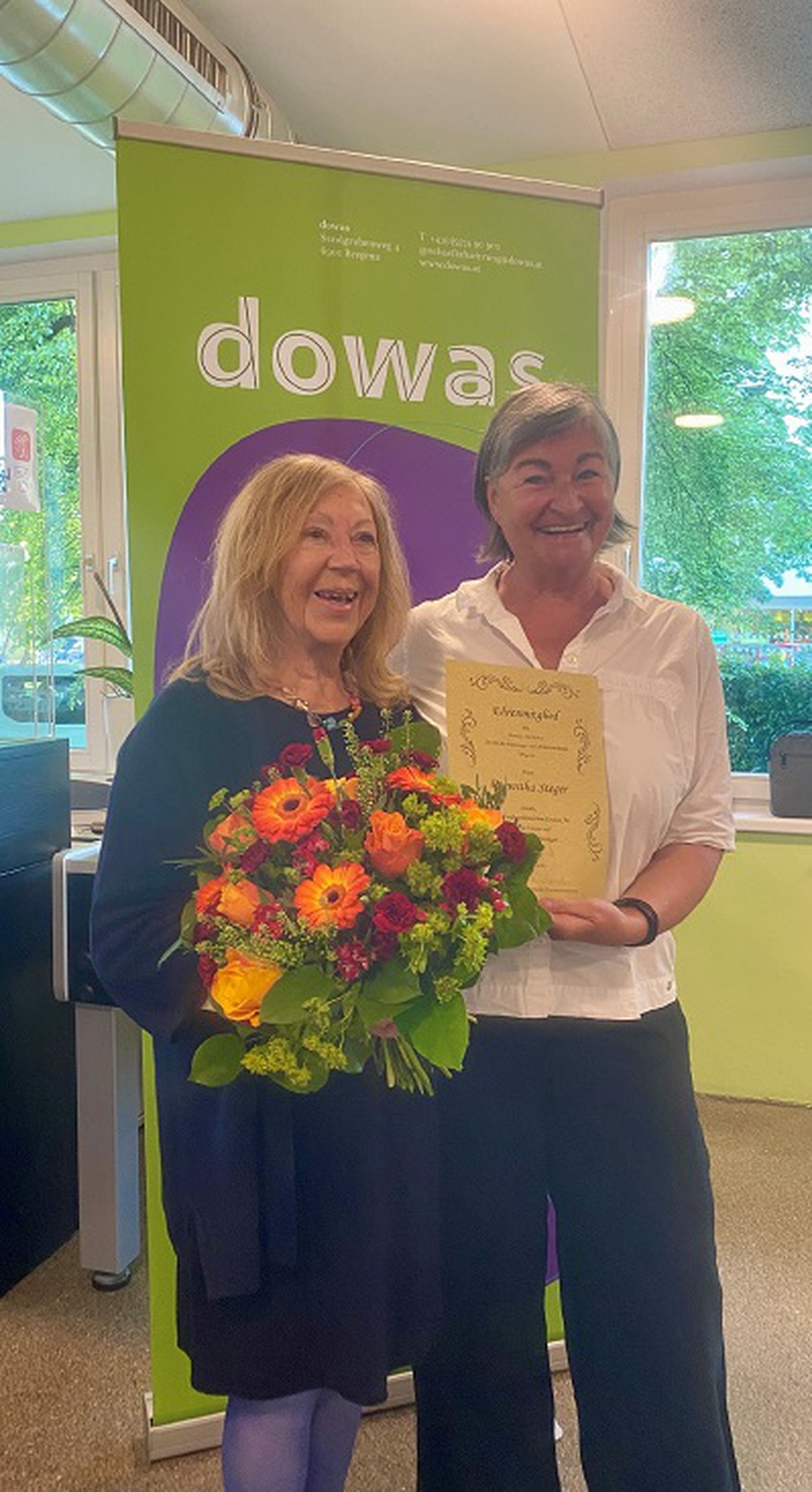 Dowas ehrt Roswitha Steger